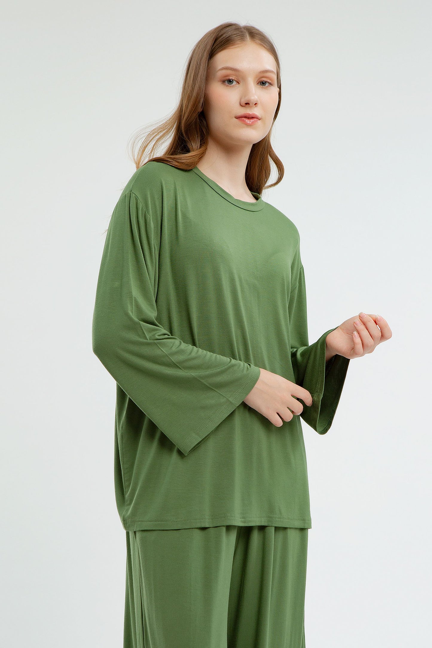 Camani Basic Pajama Longsleeve: Light Army
