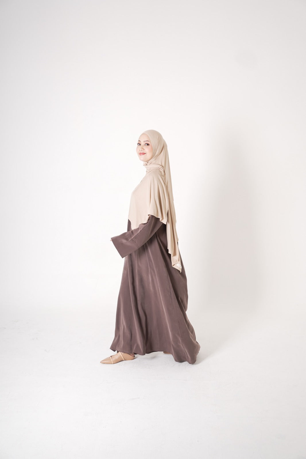 Camani Cupro Basic Abaya - Truffle